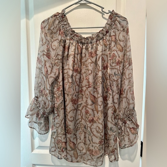Soft Surroundings 3/4 Sleeve Aitana
Peasant Floral On/Off Shoulder Blouse - Picture 2 of 8